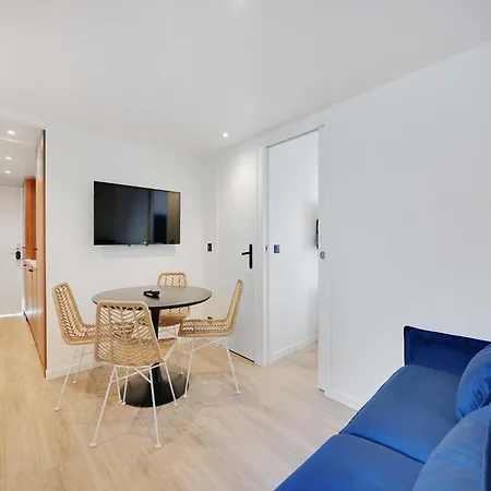 Charming And Modern - 1bd 4p - *